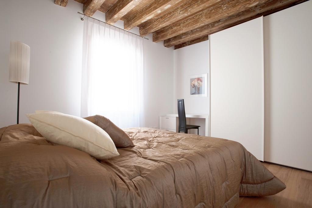 The Lion's House Apt3 *